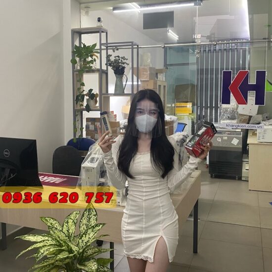 Bút đo độ mặn AZ8372.jpg