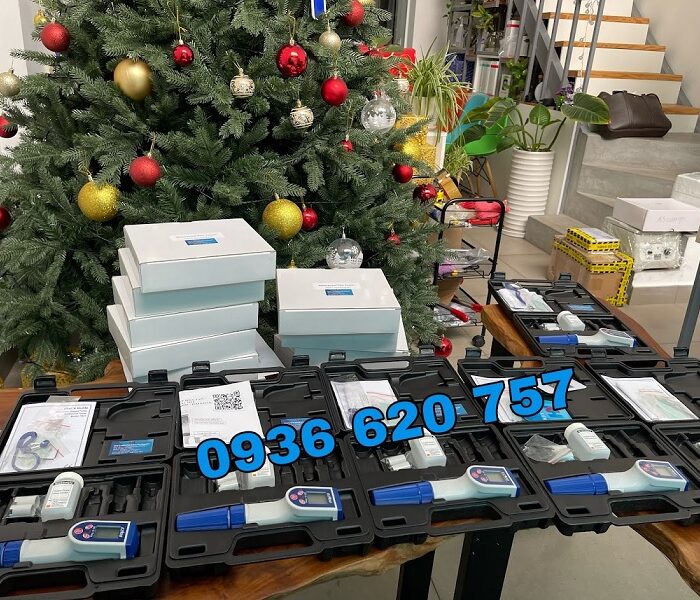 Máy đo Oxy hòa tan dạng bút Gondo 7031.jpg